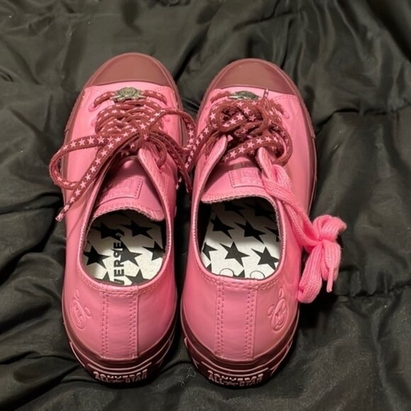 Converse Chuck Taylor x Miley Cyrus - Picture 2 of 5